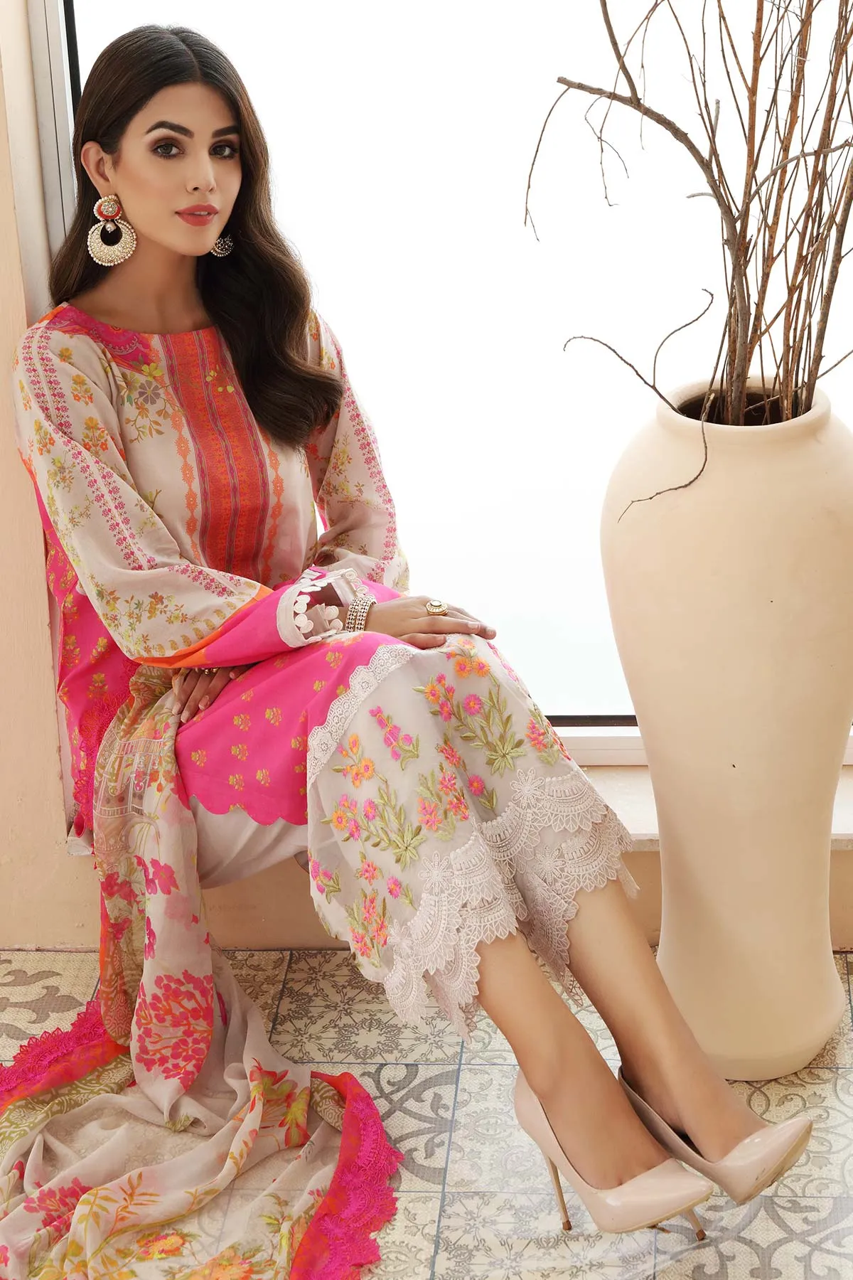 3 Pc Unstitched Embroidered Lawn With Chiffon Dupatta CEL-15