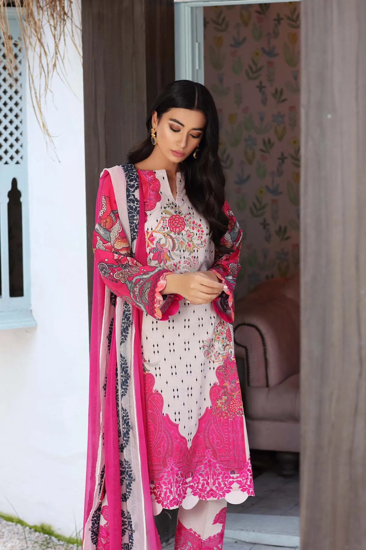 3-Pc Unstitched Embroidered Lawn With Chiffon Dupatta CN-14B