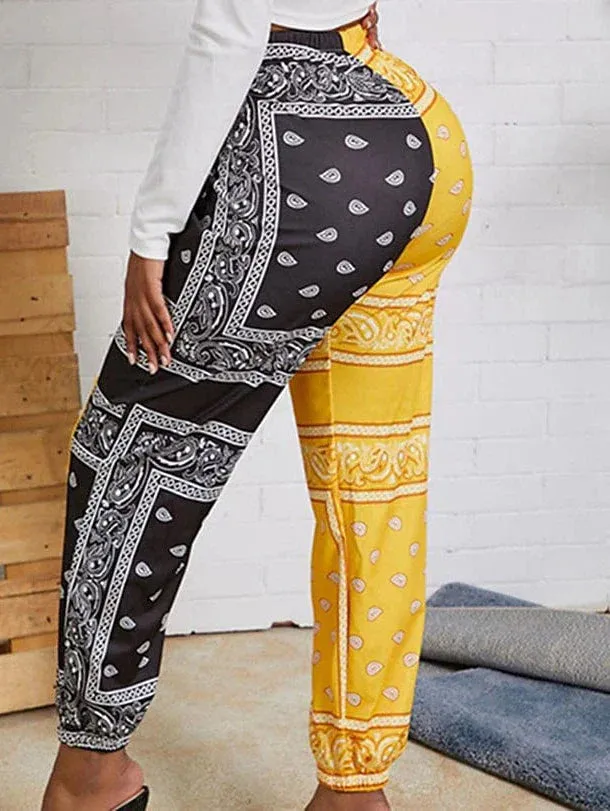 Comfortable Women's Mid-Waist Sweatpants with Ankle-Length Print Design