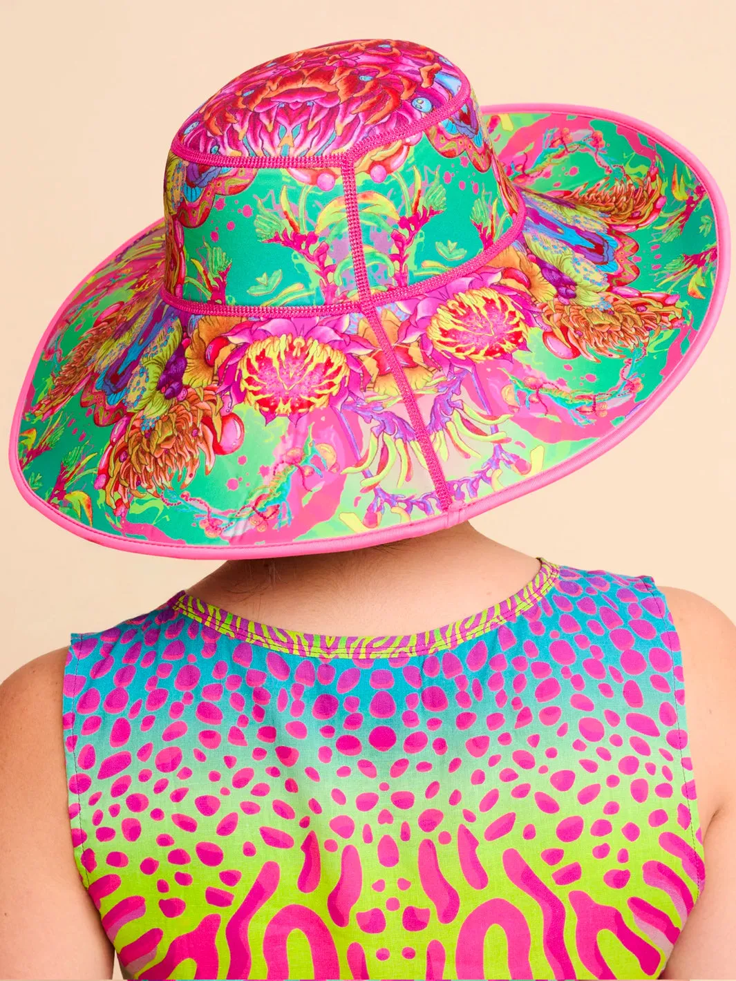 NEON FLUX REVERSIBLE NEOPRENE HAT