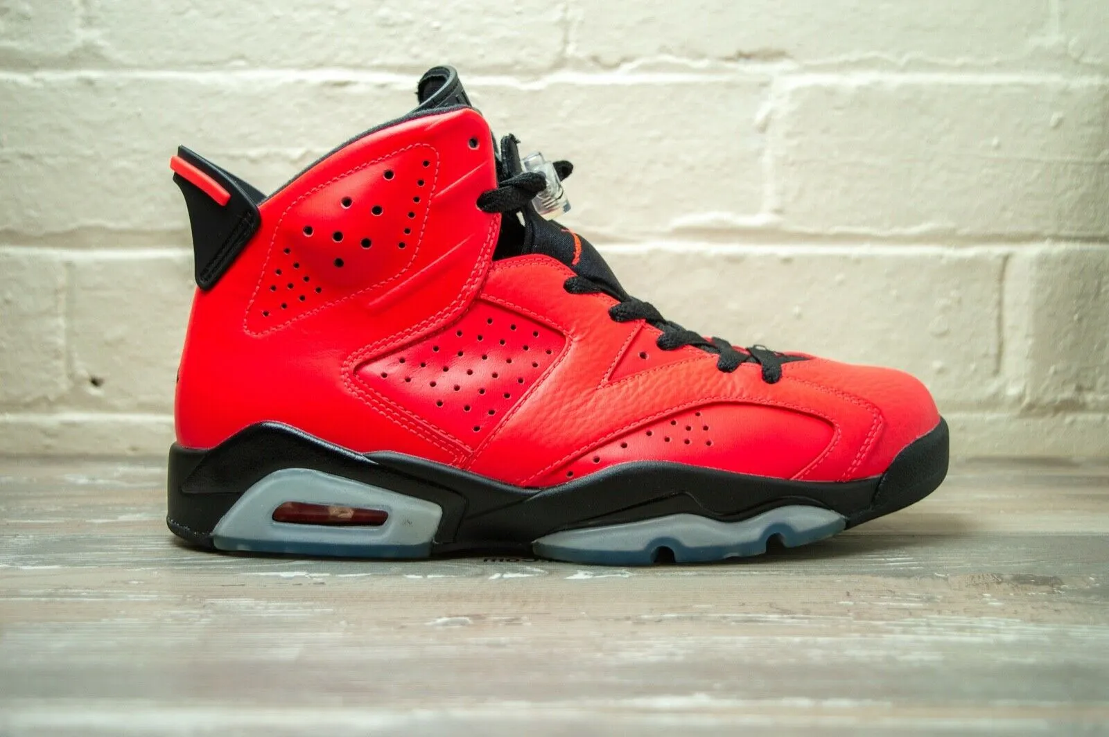 Nike Air Jordan 6 Infrared 23 384664 623