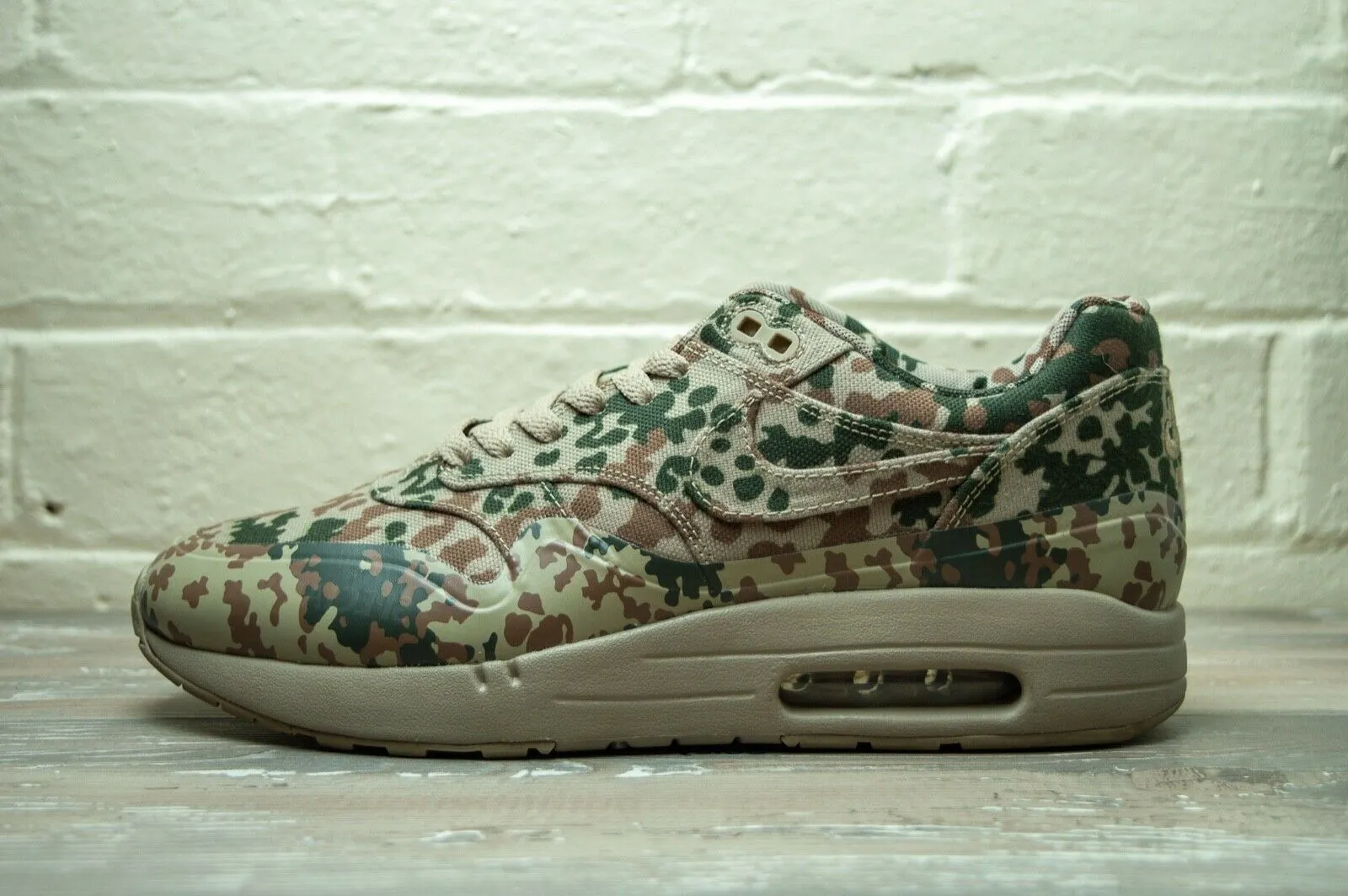 Nike Air Max 1 Germany Camo 623416 220