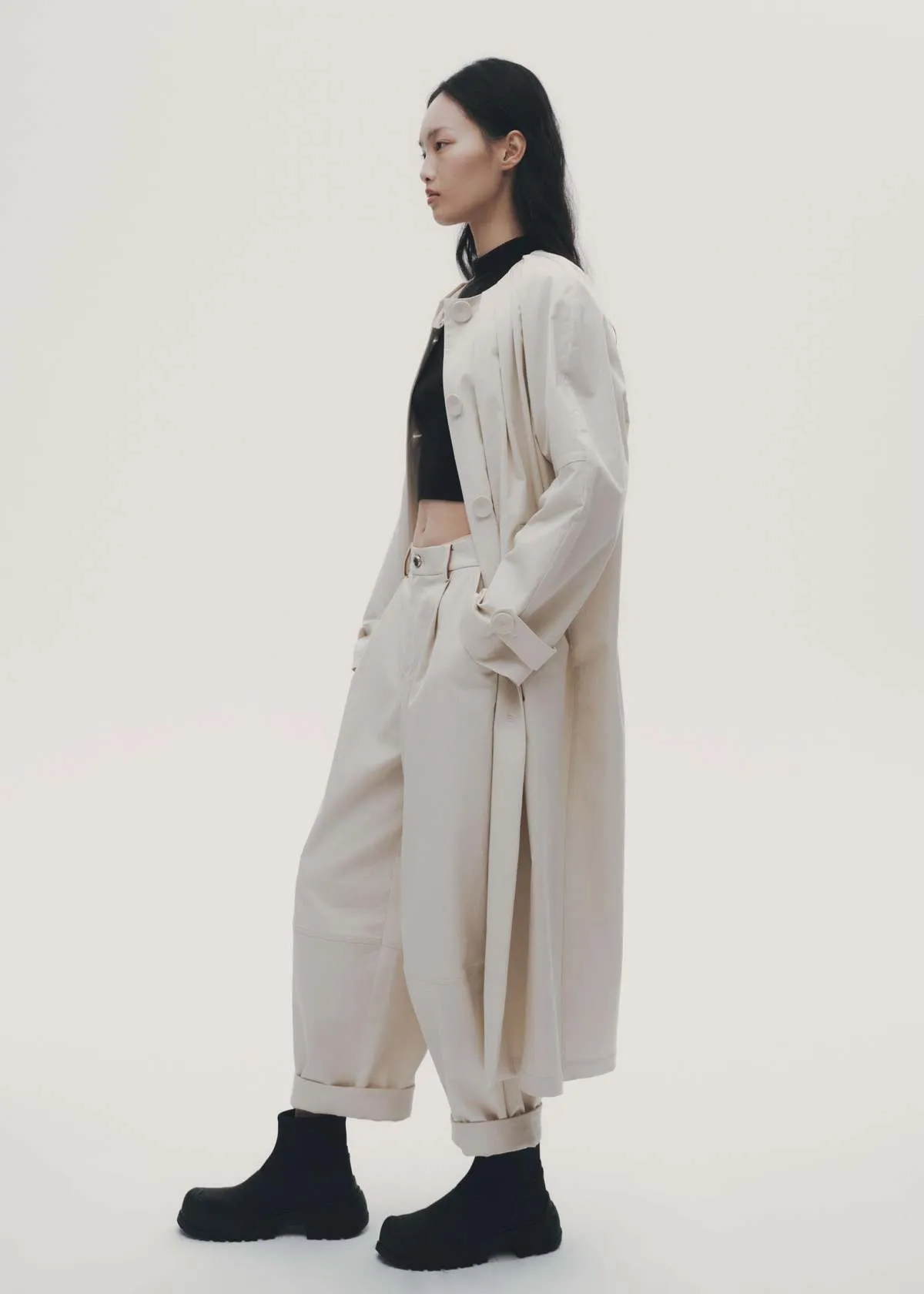 Pleated Collarless Overcoat - Off White