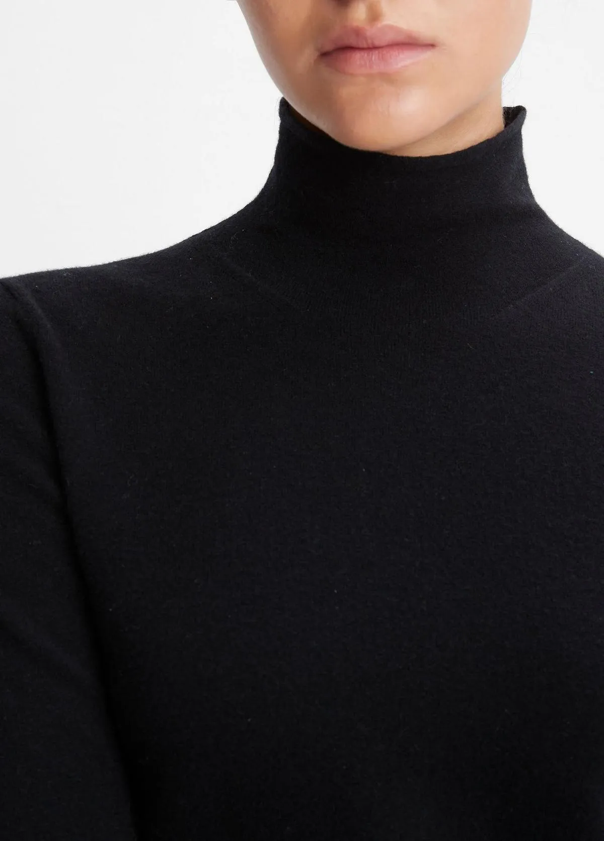 Vince Slim Turtleneck Sweater